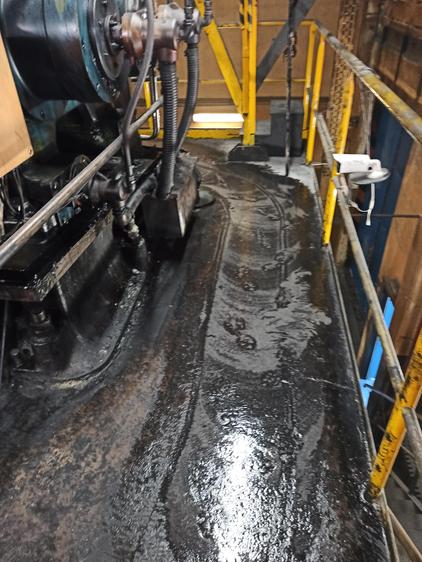 EKRA TOP - čištění průmyslové podlahy