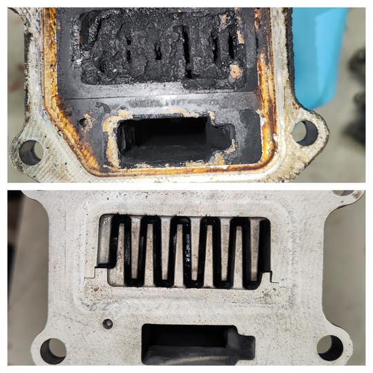 Chladič EGR ventilu Volvo XC 6O - foto před a po