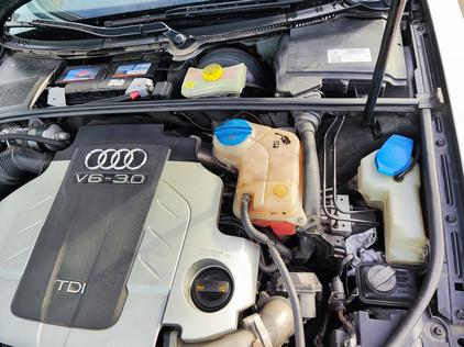 Dekarbonizace motoru - Audi A4 - 171 kw